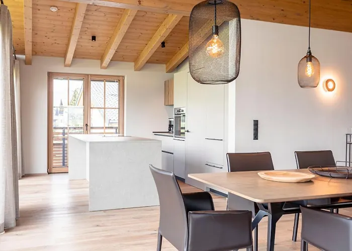 149 By Alps 公寓 *